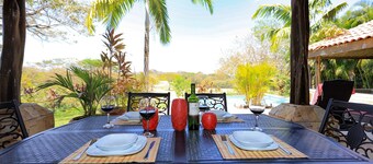 A Beautiful Villa in Reserva Conchal on the Robert Trent Jones Jnr Golf Course.