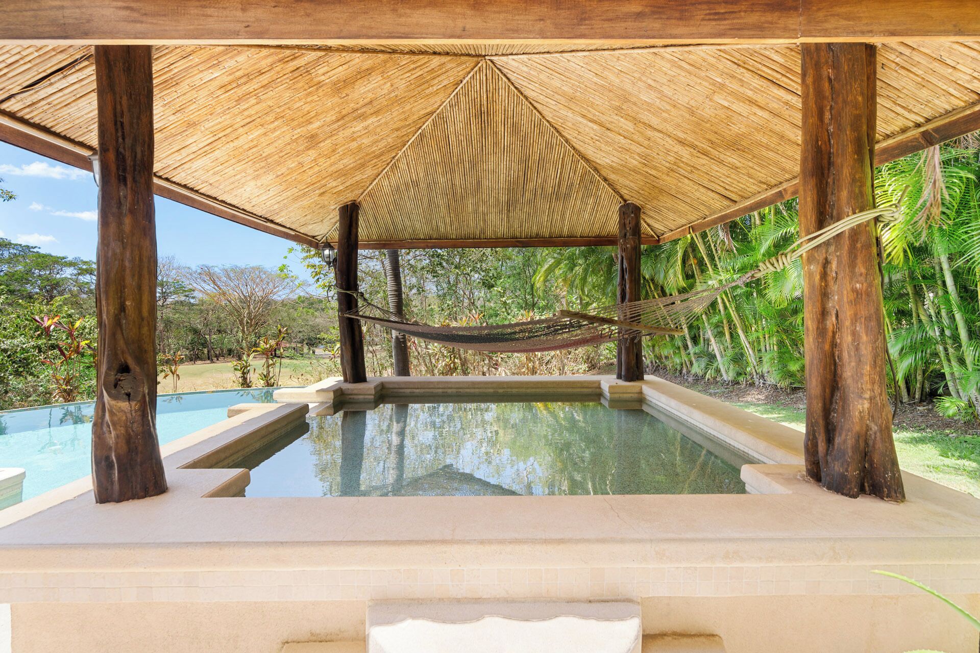 Outdoor pool, an infinity pool