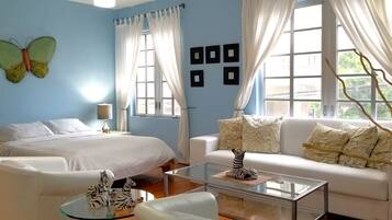 Fer et planche Ă repasser, Wi-Fi gratuit, draps fournis