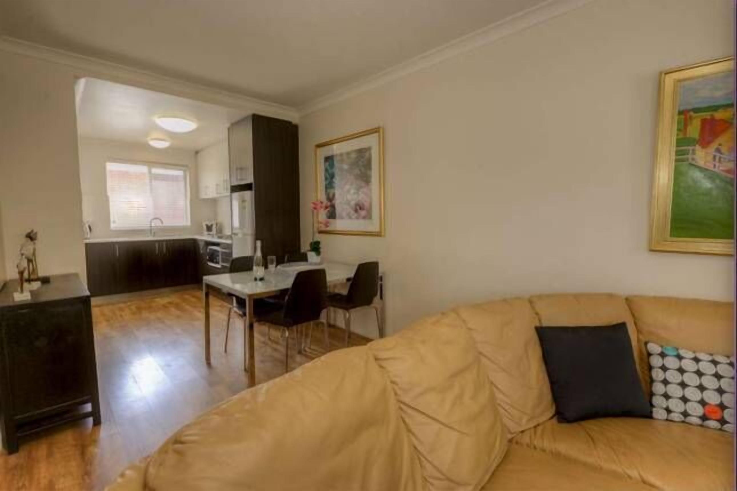 Superb Mt Lawley 2 BR  Minutes to CBD 2, parks restaurants and the Swan River
