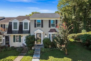 Exterior - AsburyHill: Fenced In & Private Yard, 40 Mins to DC (Sterling)