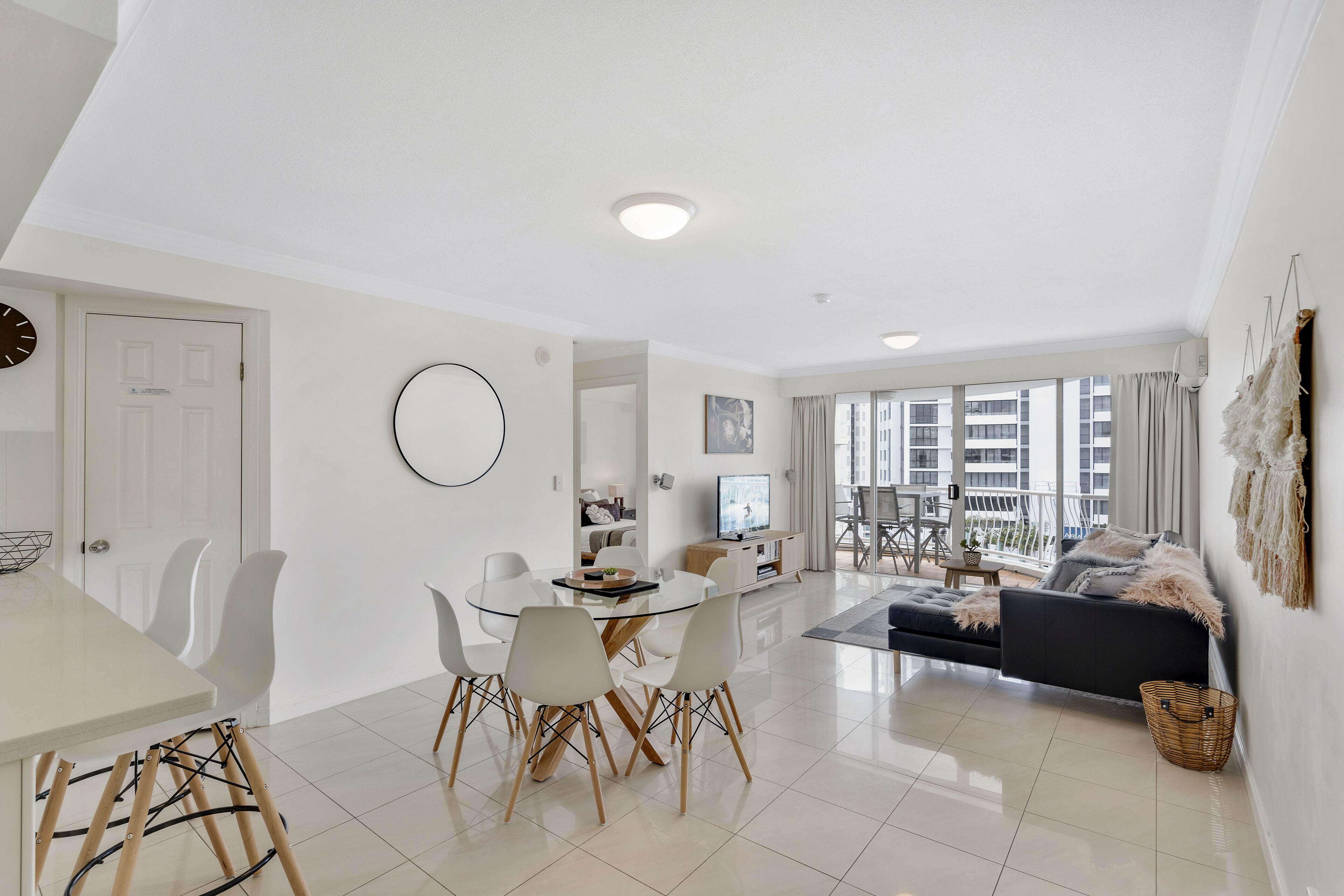 ⭐ Spacious 2 Bedroom 2 Bathroom Apartment, Centrally Located⭐ 