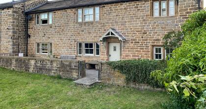 Luxury boutique cottage with hot tub set on Yorkshire Moors