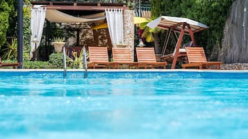 Piscina all'aperto