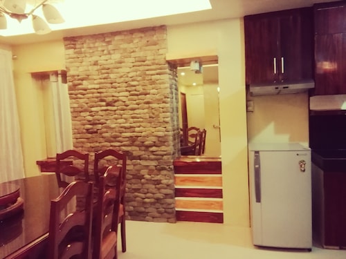 HAUS ZU VERMIETEN TACLOBAN LEYTE