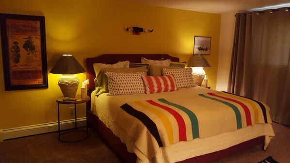 2 bedrooms, iron/ironing board, travel cot, free WiFi