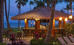 Bar (on property) - HYATT RES. CLUB  KA'ANAPALI BCH, OCEAN FRT -MAY24-MAY 31 AND MAY31-JUN 7, 2025 (Lahaina)