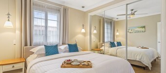 Hamptons at The Bay - waterfront getaway