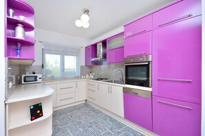 Fridge, microwave, oven, stovetop - APARTMAN ANTOS -DREAM DOES NOT HAVE AN EXPIRATION DATE (Split)