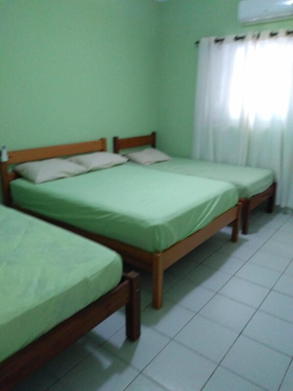 4 bedrooms