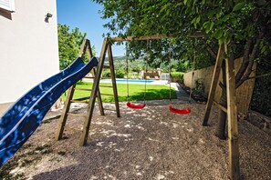 Children’s area - VACATION HOME NEAR MAKARSKA AND SPLIT (Donji Proložac)