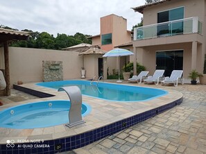 Piscina externa