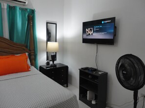 1 bedroom, iron/ironing board, free WiFi, bed sheets