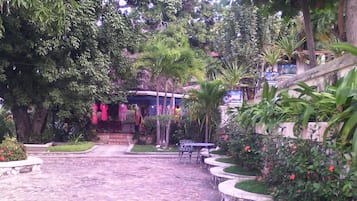 Jardines del alojamiento