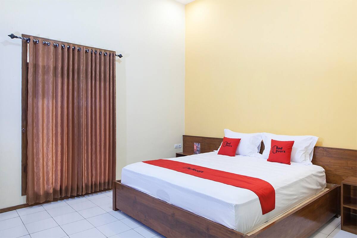 1 slaapkamer, een bureau, gratis wifi, beddengoed