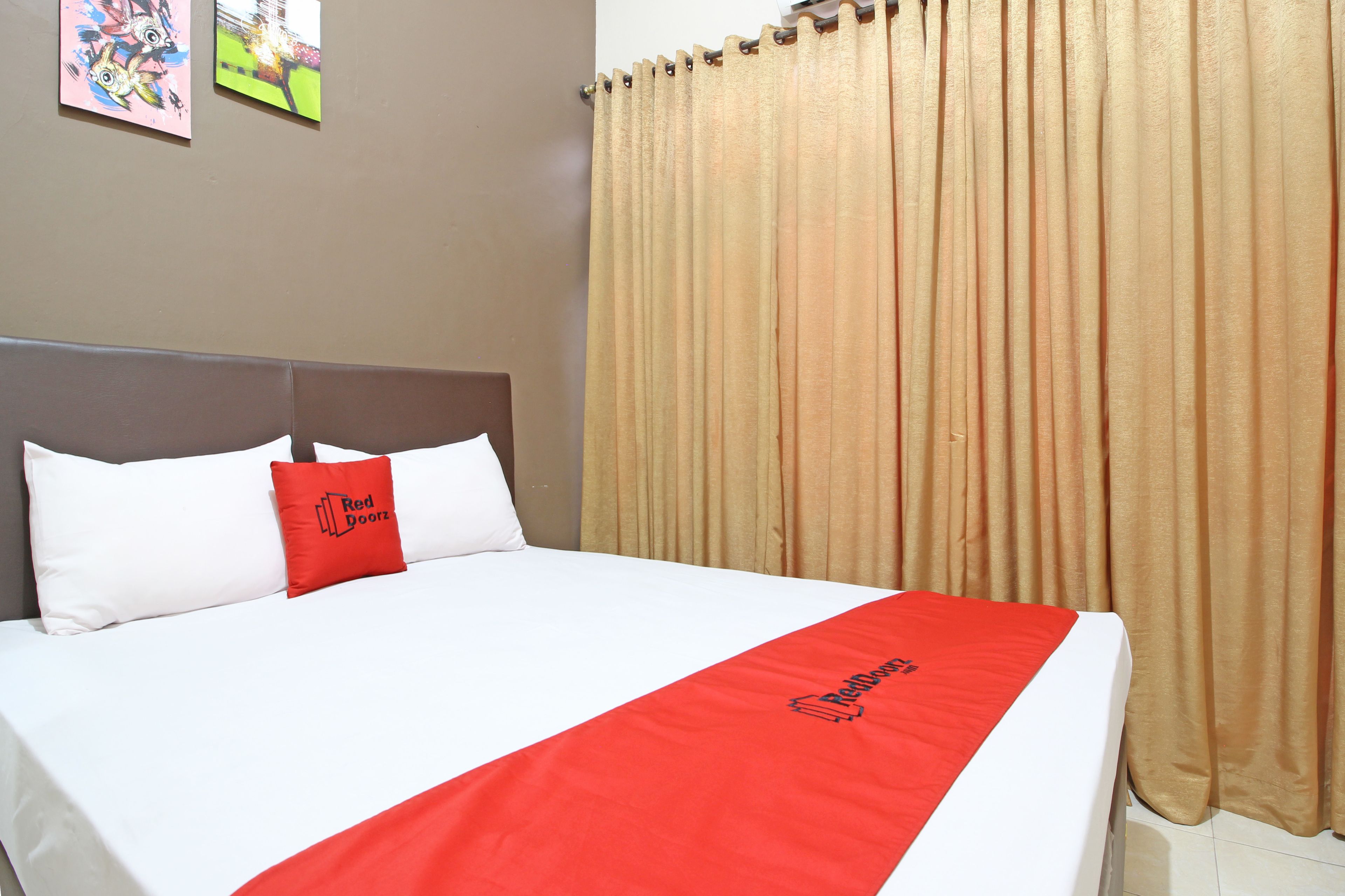 Photo - RedDoorz near Pojok Beteng Prawirotaman