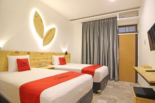 RedDoorz near Pojok Beteng Prawirotaman