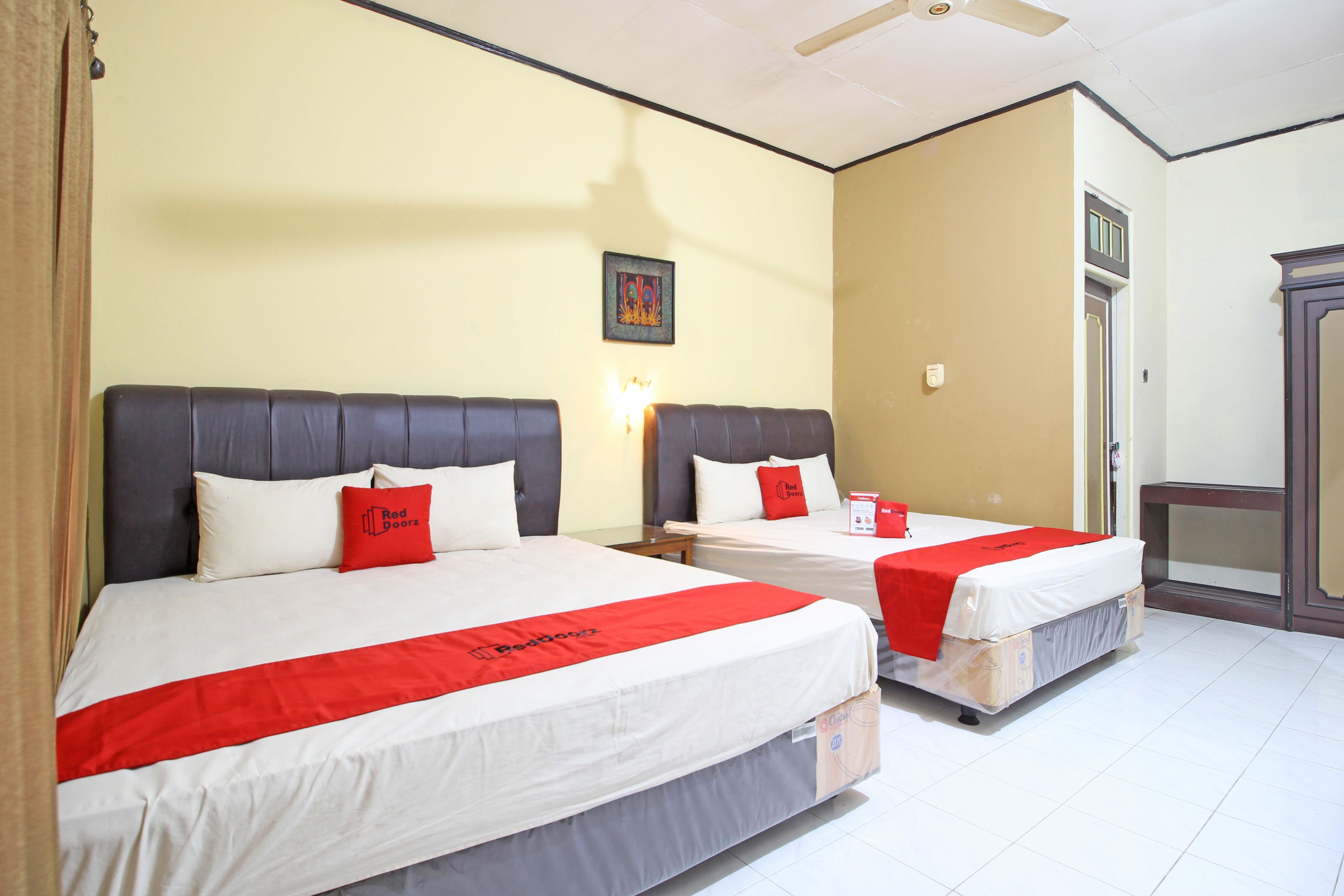 Photo - RedDoorz near Pojok Beteng Prawirotaman