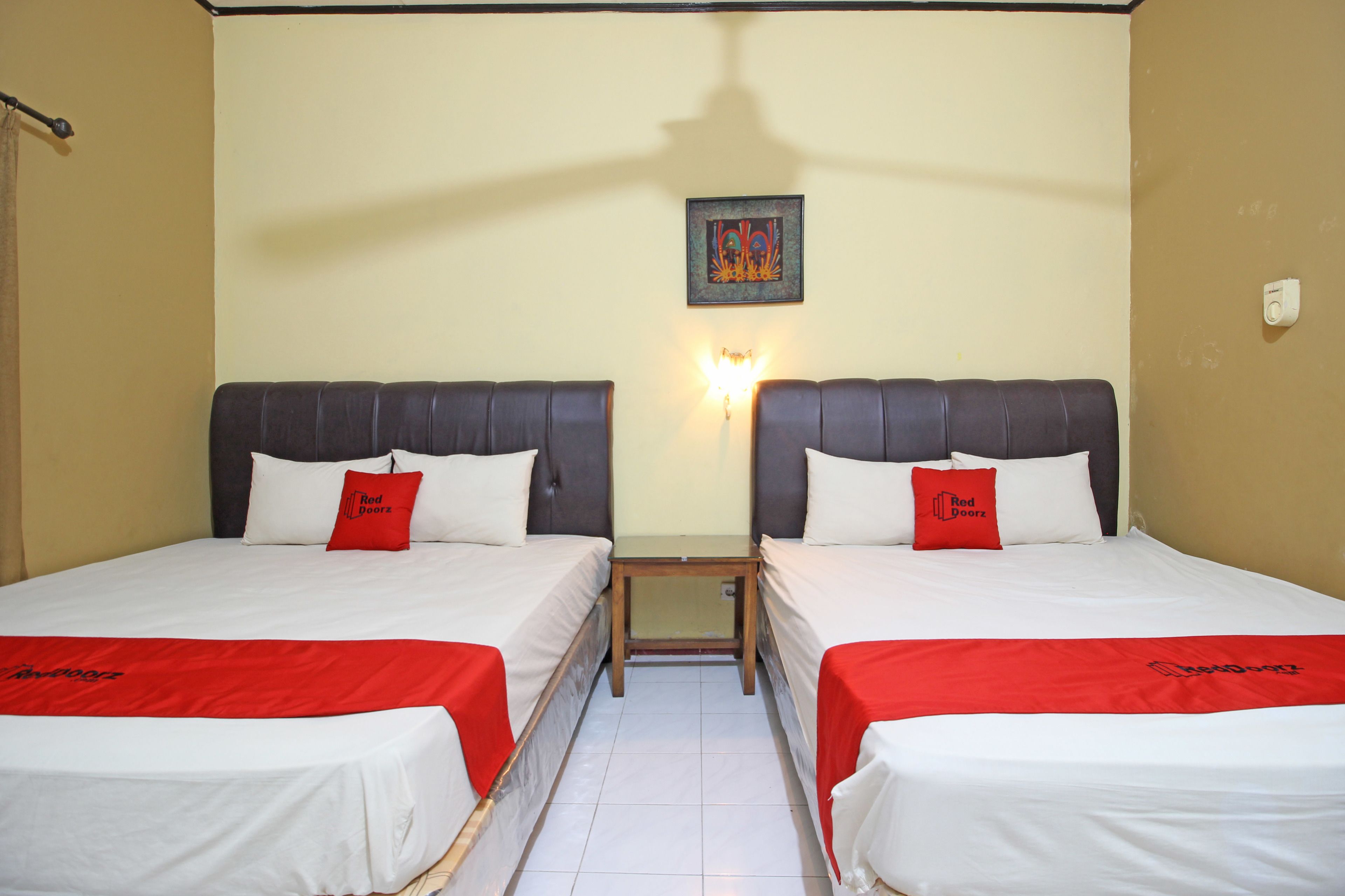 Photo - RedDoorz near Pojok Beteng Prawirotaman