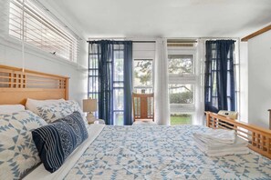 4 habitaciones, tabla de planchar con plancha, wifi y ropa de cama 