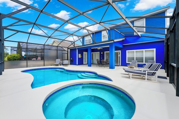 LARGE SOUTH FACING SPA POOL AND OVER SIZED POOL DECKING