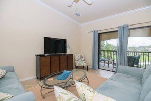 TV, offices - Indulge in Endless Activities: Tennis, Golf, Pools, and More at Treviso Bay (Naples)