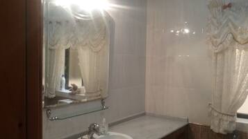 Hair dryer, towels