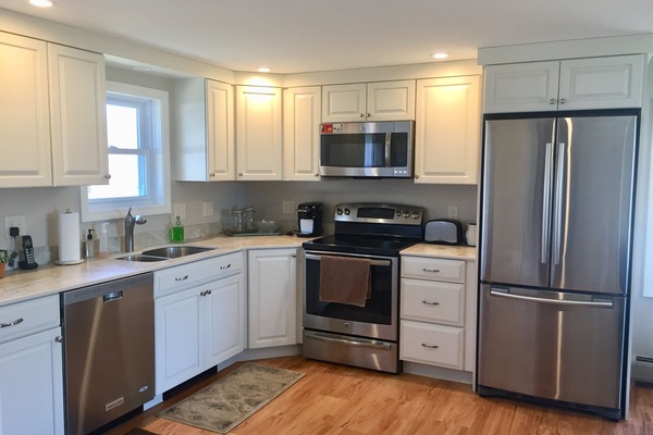 Fully stocked newly renovated Kitchen.