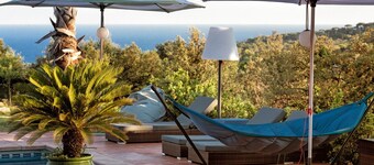 NEW LISTING: Villa Costa Barcelona with sea views!