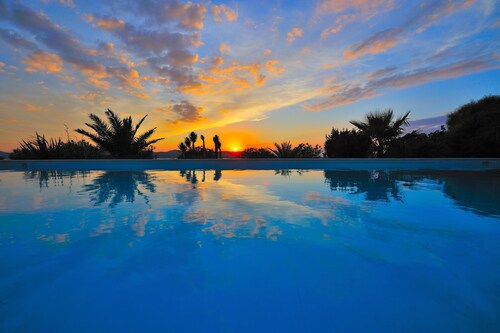 Luxury Villa Agnanti With Breathtaking Sea View!