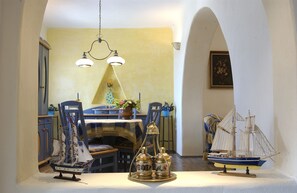 Dining - Luxury Villa Agnanti With Breathtaking Sea View! (Sotires)