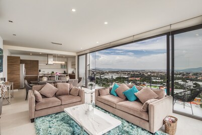 Most Luxurious Rental in Guadalajara - Ultra Luxurious 3 Bedroom w/ 3.5 Bath