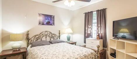 1 makuuhuone, silitysrauta/-lauta, Wi-Fi, vuodevaatteet