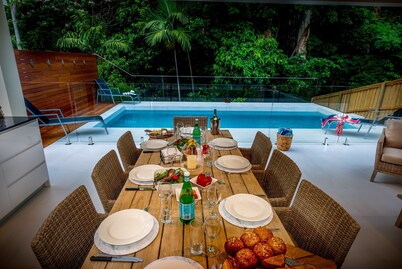 Cedar & Sea Perfect Position WINNER 2019 HIA AWARD