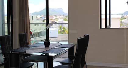 Penthouse + Inspiring Panoramic Views of Flic en Flac. 100m2 Rooftop Terrace