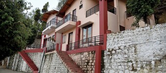Stay in Luxury Apartment & Cottage In Bhowali Nainital