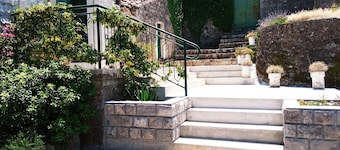 A Family House Situated In The Interland Of The Luštica Peninsula