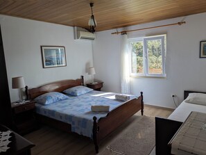 3 Schlafzimmer, Bügeleisen/Bügelbrett, Reisekinderbett, kostenloses WLAN