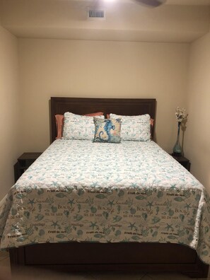 1 makuuhuone, silitysrauta/-lauta, ilmainen Wi-Fi, vuodevaatteet