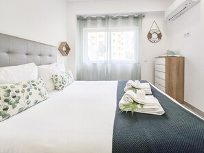 1 bedroom, iron/ironing board, free WiFi, bed sheets - Apartment Panorama Rocha Green (Portimão)