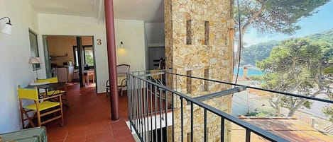 Ulkoruokailutilat