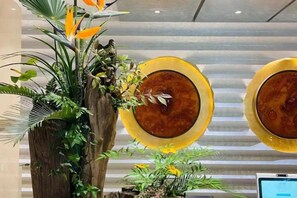 Ảnh chưa phân loại, 5 trong số 80 ảnh, nút