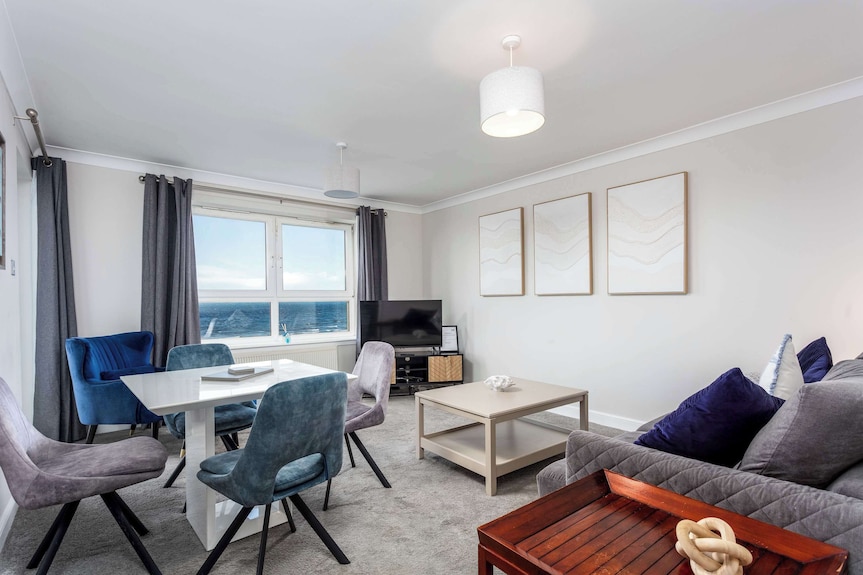 Carrick Retreat - Donnini Apartments - Ayr, UK