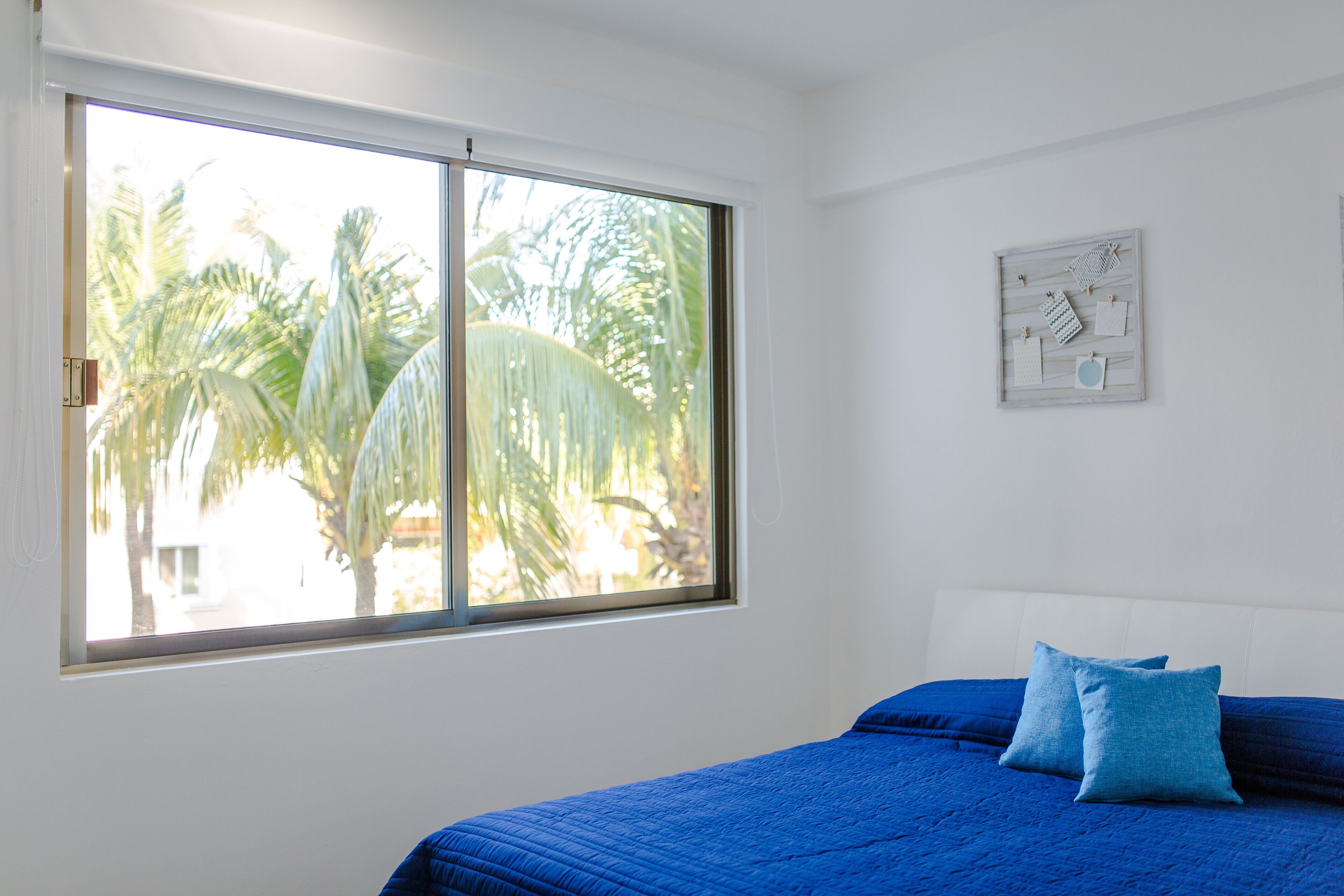 2 Schlafzimmer, Zimmersafe, Schreibtisch, Bügeleisen/Bügelbrett