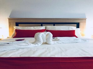 2 chambres, fer et planche Ă repasser, Wi-Fi gratuit, draps fournis