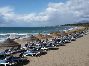 Beach - Luxury apartment in Marbella - Avenida Benajarife (marbella)