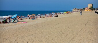 2 bedrooms, 2 Bathrooms Villa, near the Sea, Garden, AC, 10 minutes from Cefalu