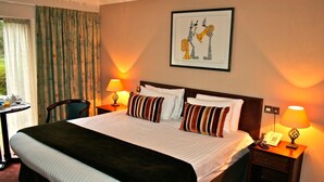 Unclassified image, 2 of 50, button - Ellington Lodge At The Concorde (Eastleigh)