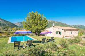 Pool - VILVAL Finca for 4 with pool in Moscari (Moscari)