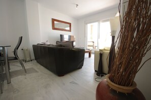 TV - 145 - Livingtarifa Canela (Tarifa)